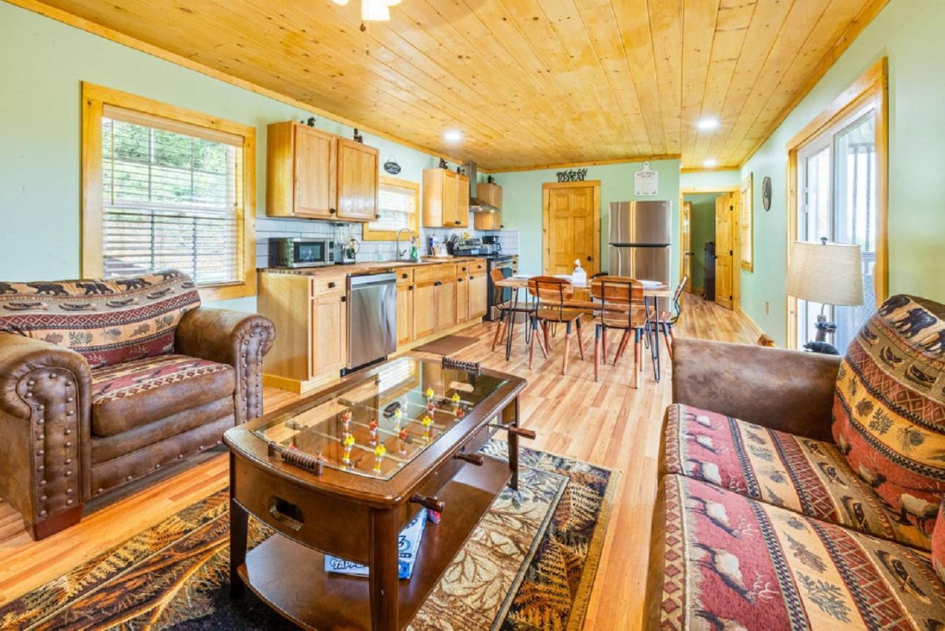 Brand New Tiny Cabin! A Bearly Adventure เซอเวียร์วีล ภายนอก รูปภาพ